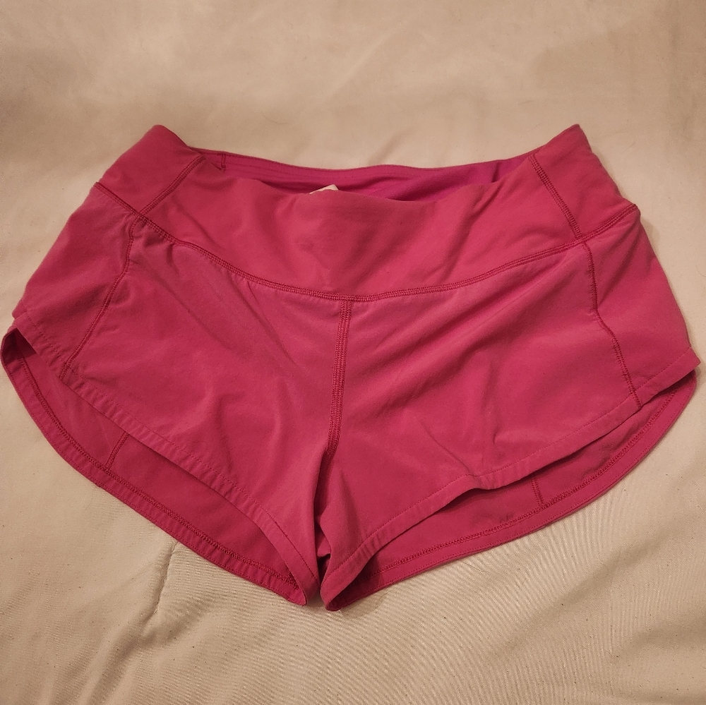 Lululemon Speed Up shorts sonic pink
